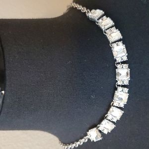 Necklace w/ gems